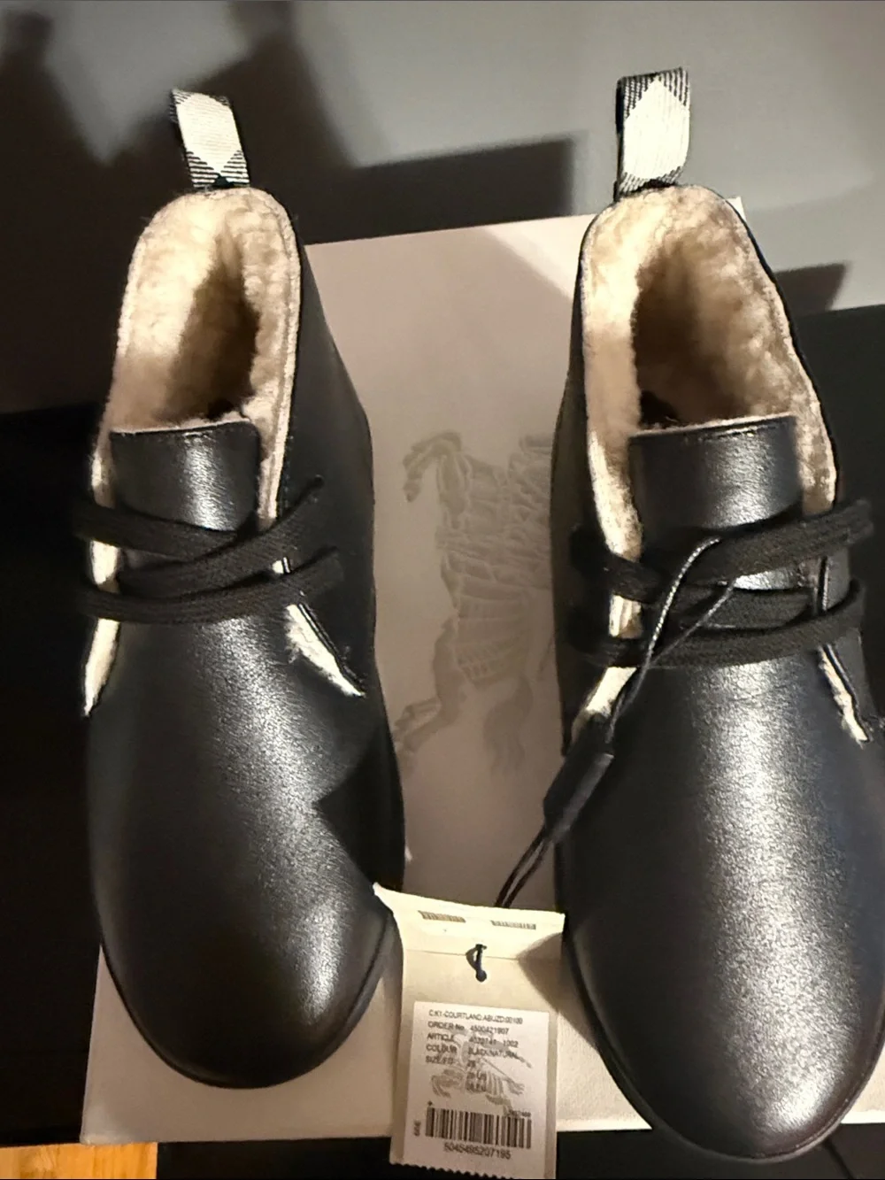 Burberry Black Kids Leather Lace-Up Shoes
